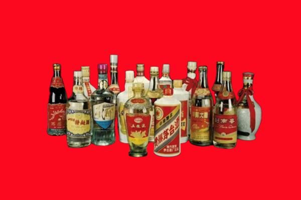 新宁县回收十八老酒.jpg